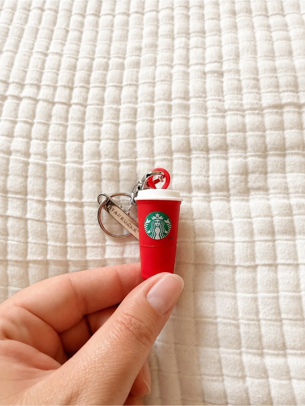 Starbucks Holiday Red Drink Stopper Keychain NWOT